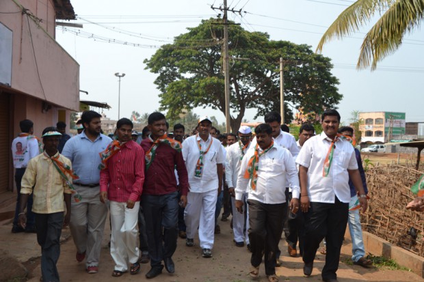 Manjunath-Bhandary-Election-Campaign-2014-41